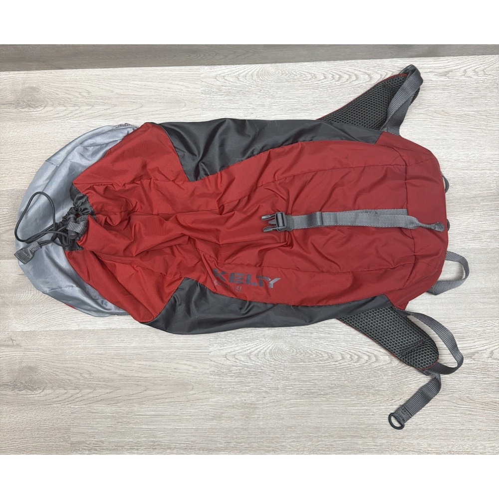 Kelty Basin 15L Red Hiking Daypack Backpack Padded Shoulders Laptop Sleeve